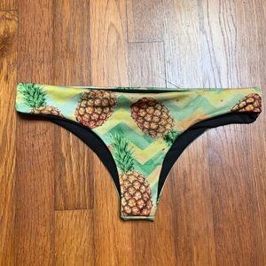 Lali and Layla pineapple bottoms cheeky